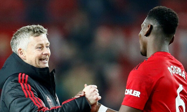 Carragher ut mot United-stjerner: - Bli kvitt dem!